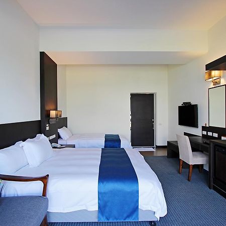 Celebrity 99 Hotel Ji'an Exterior foto