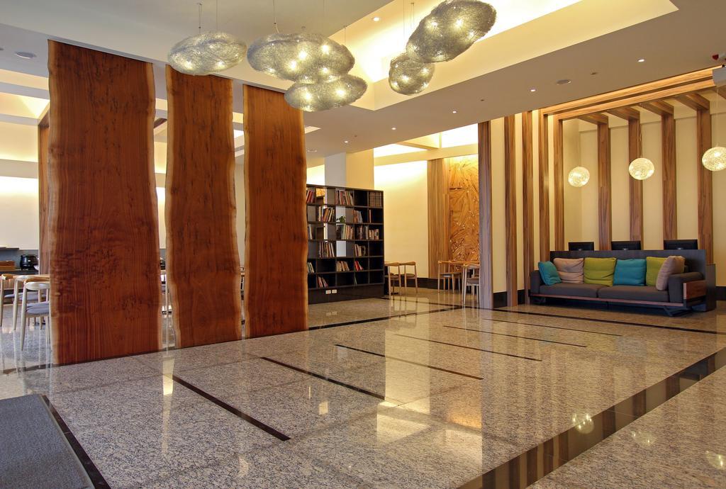 Celebrity 99 Hotel Ji'an Exterior foto